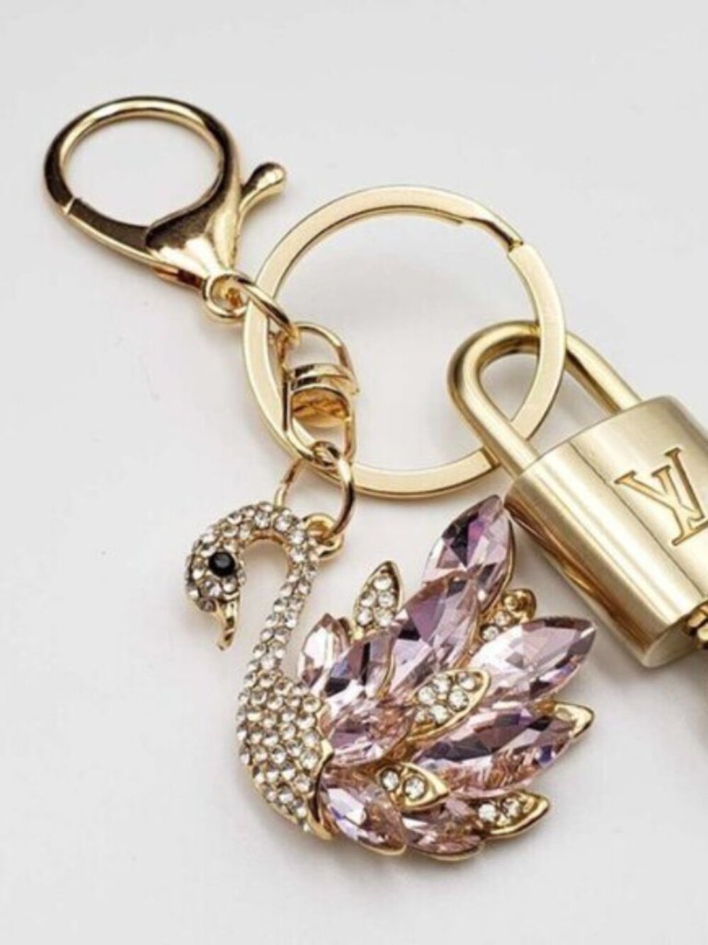 Louis Vuitton Gold Padlock 🔑 Authentic LV Unbranded Swan Keychain Bag Charm - Picture 4 of 8